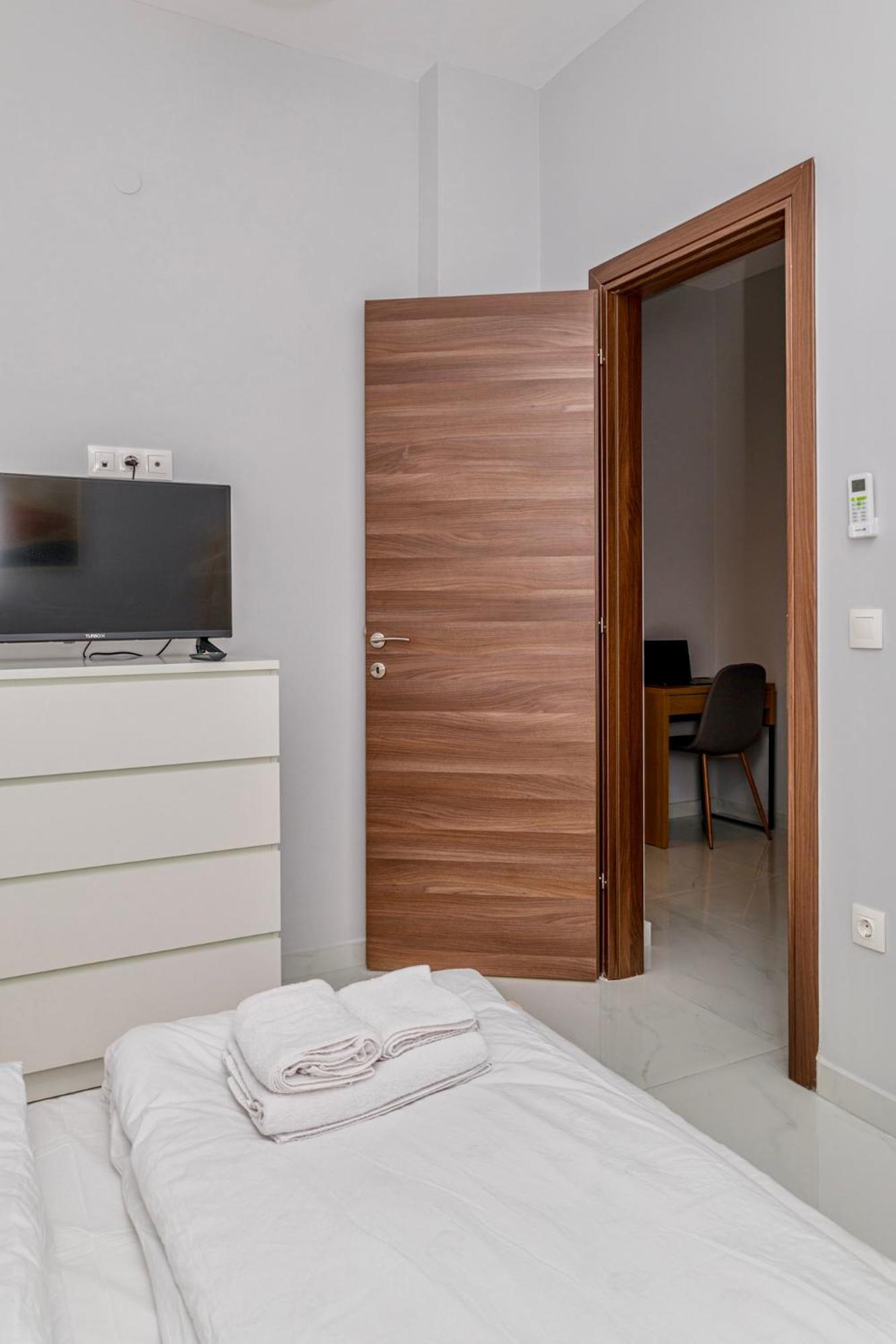 Cozy Studio In The City Center Thessaloníki Luaran gambar